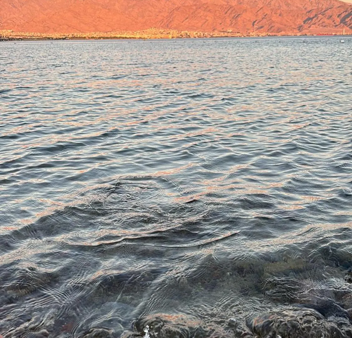 No 32' Sea Side, 50M From The Beach Eilat